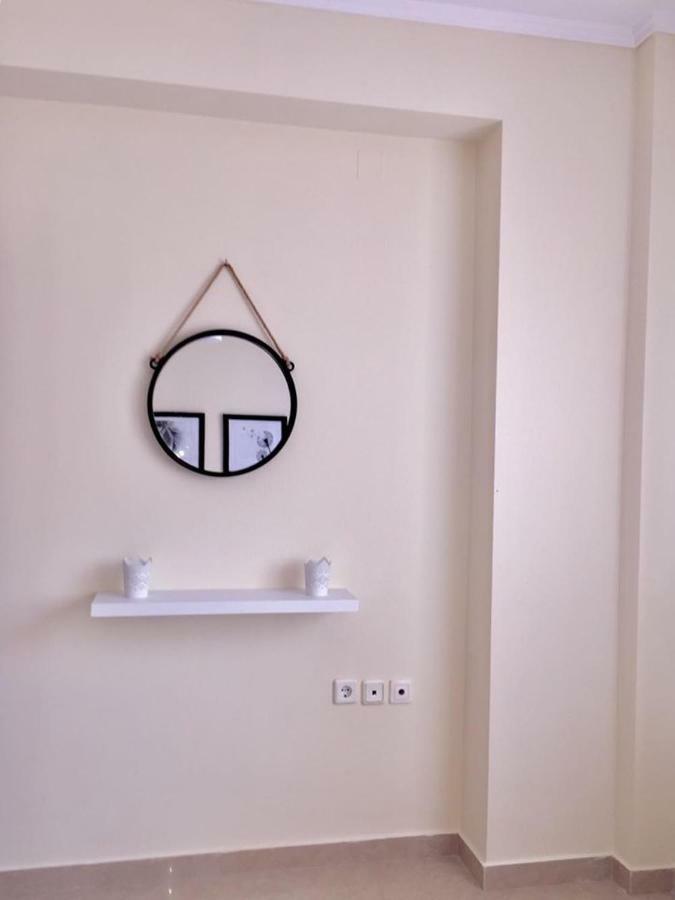 Minimal Apartment Кавала Екстериор снимка